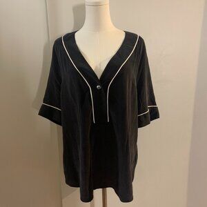 Equipment Silk V Neck Shirt (Large)
